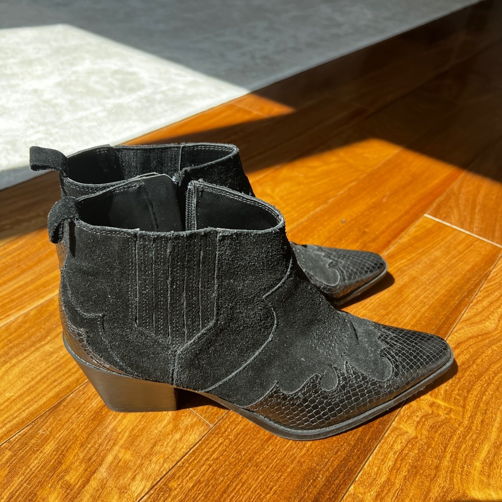 Zara Western Bootie